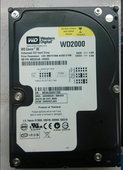 西部数据台式机2TB硬盘，摔坏，磁头损坏，开盘数据恢复